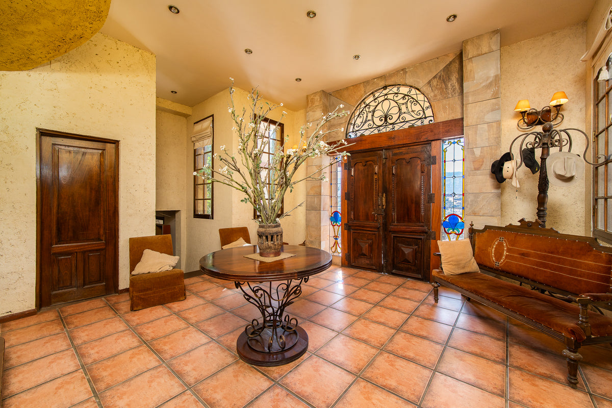 🏡 Hacienda de Lujo en Venta | Exclusividad, Naturaleza y Potencial de Inversión