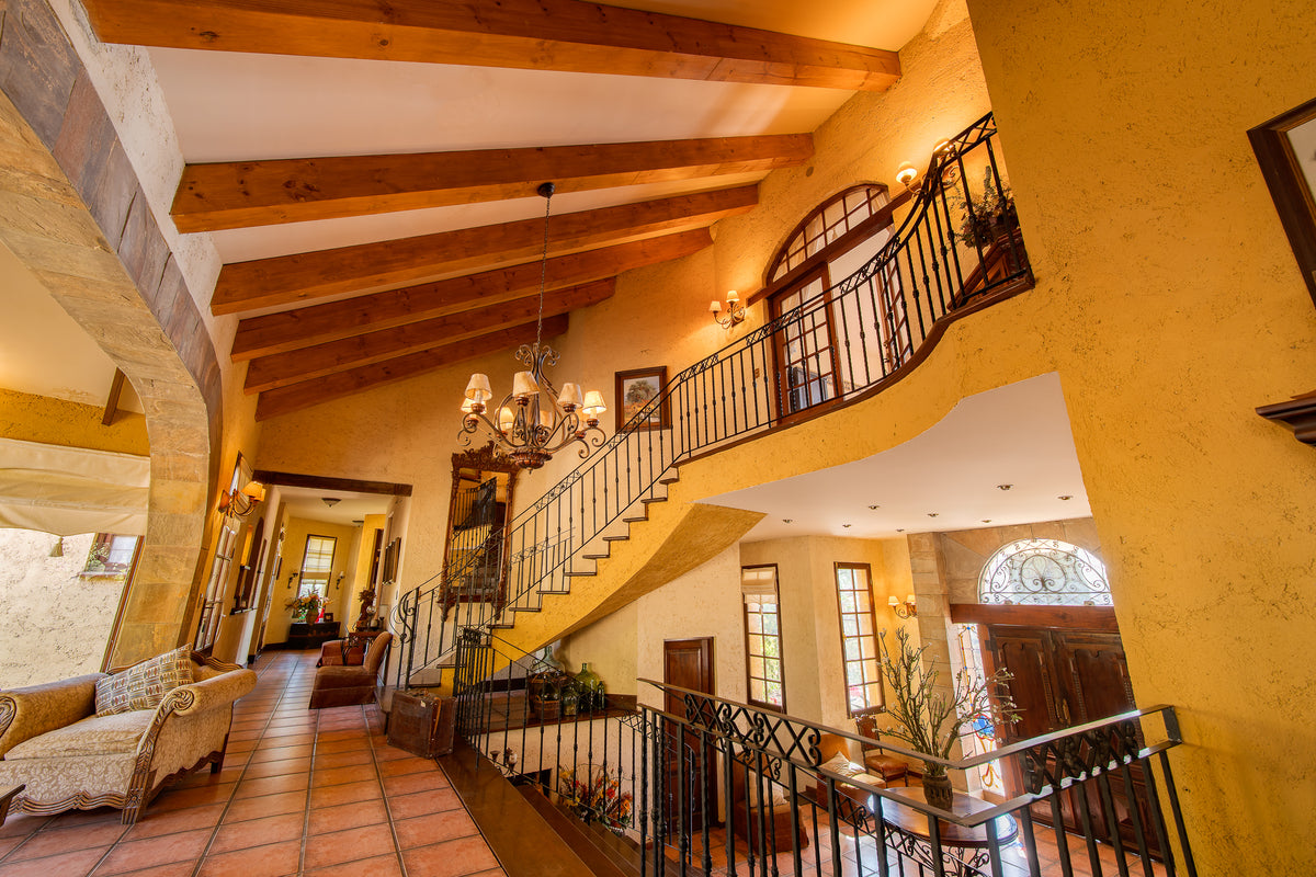 🏡 Hacienda de Lujo en Venta | Exclusividad, Naturaleza y Potencial de Inversión