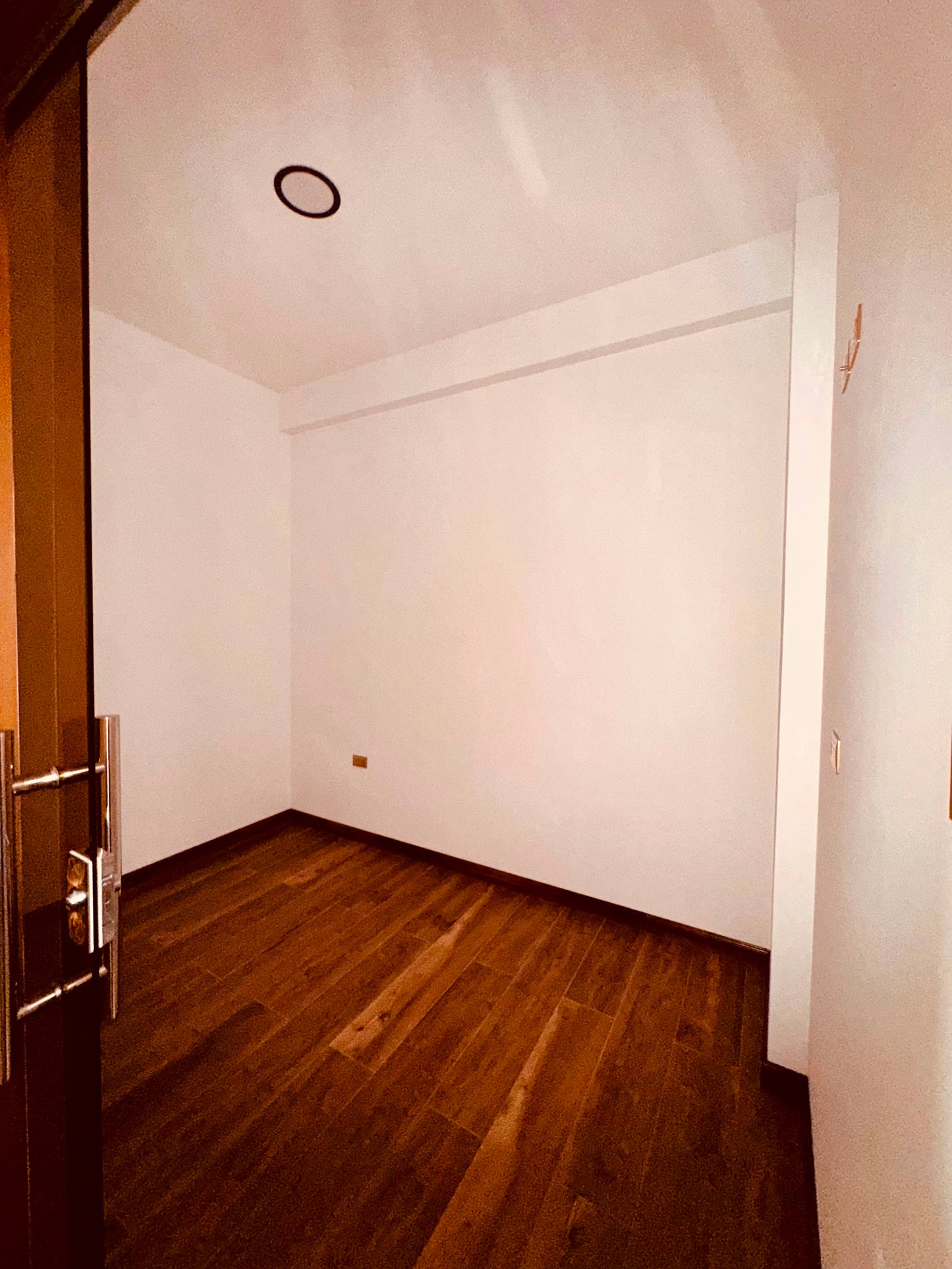 Exclusivo Departamento Familiar de 4 Dormitorios frente al Parque Lincoln | Cala Cala Cochabamba