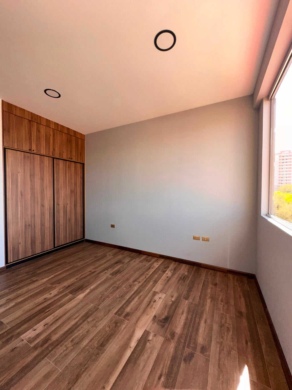 Exclusivo Departamento Familiar de 4 Dormitorios frente al Parque Lincoln | Cala Cala Cochabamba