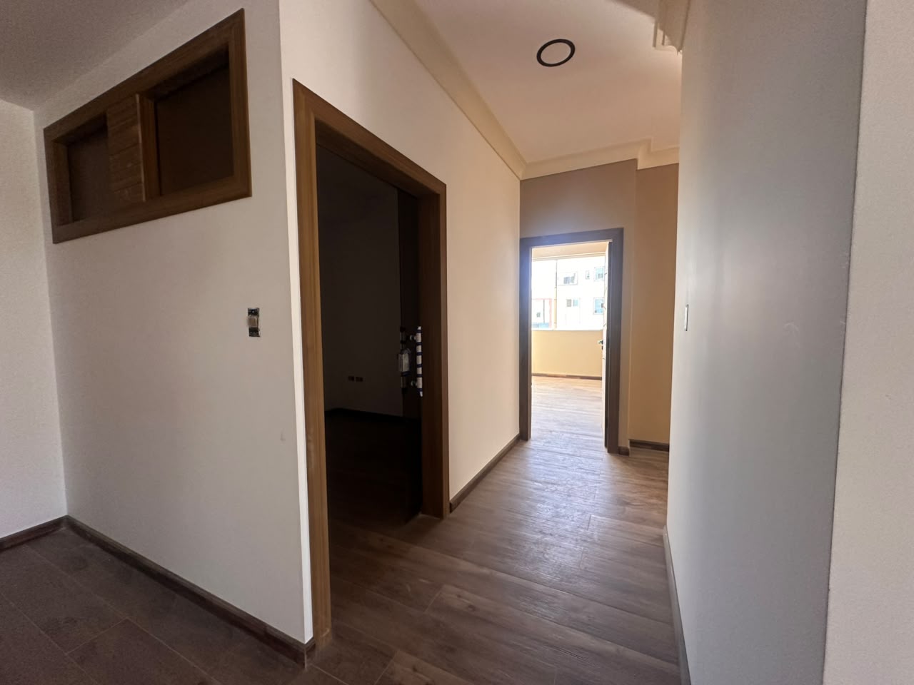 Moderno Departamento de 3 Dormitorios frente al Parque Lincoln | Cala Cala Cochabamba