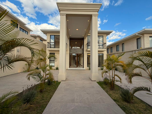 Casa de Lujo 4 Suites con Patio y Parrillero | Ciudad del Niño, Cochabamba (526.51 m²)