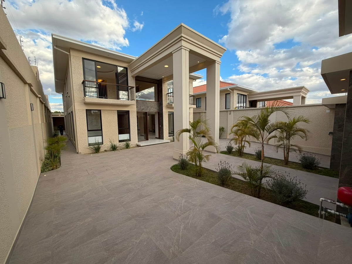 Casa de Lujo 4 Suites con Patio y Parrillero | Ciudad del Niño, Cochabamba (526.51 m²)