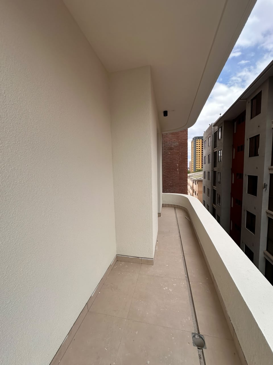 Exclusivo Departamento 3 Dormitorios en Piso 12 con Terraza | Edificio Constance - Cala Cala (122.52 m²)