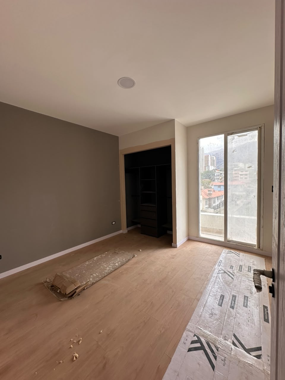 Exclusivo Departamento 3 Dormitorios en Piso 12 con Terraza | Edificio Constance - Cala Cala (122.52 m²)